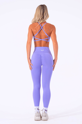 Club Athletica Leggings Scrunch Impact na cor Lilás